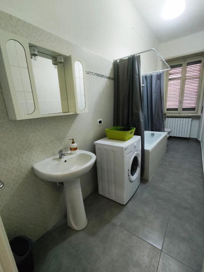 Appartamento Vacanza Orchidea Turín Exterior foto